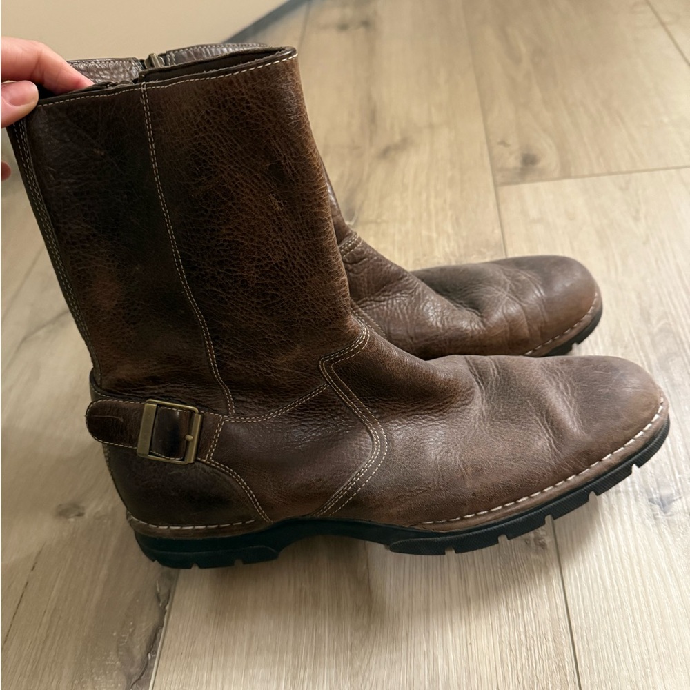 Men’s Cole Haan brown leather boots with buckle size 12